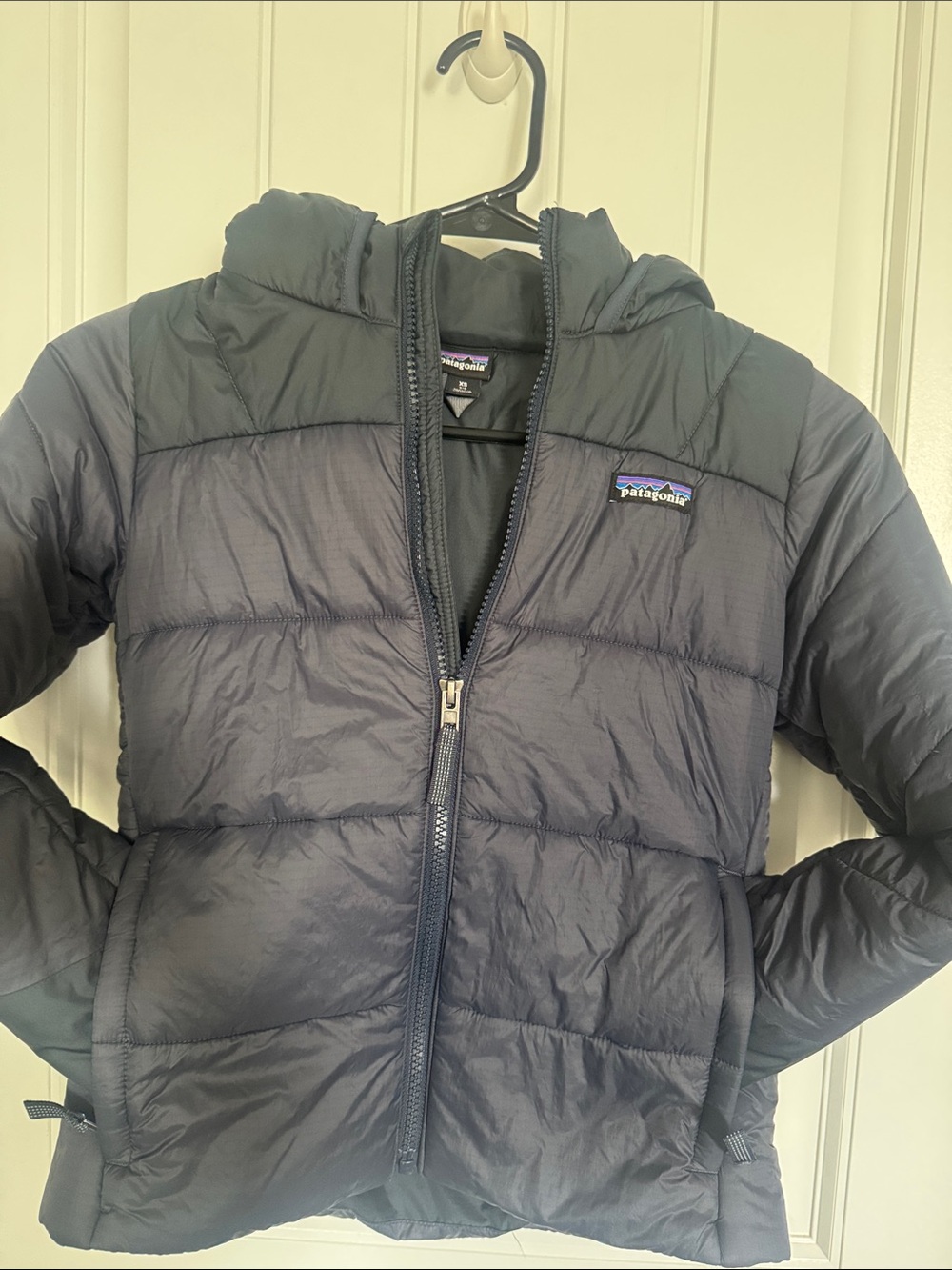 Patagonia Kids Navy and Dark Gray Puffer Jacket with Hood
